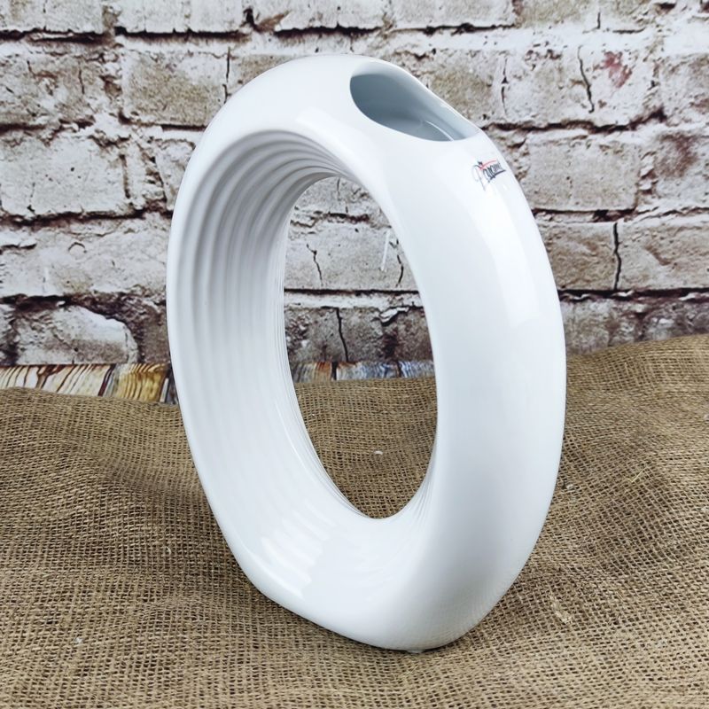 Porcelánová váza ovál- bílá 24 cm II. JAKOST