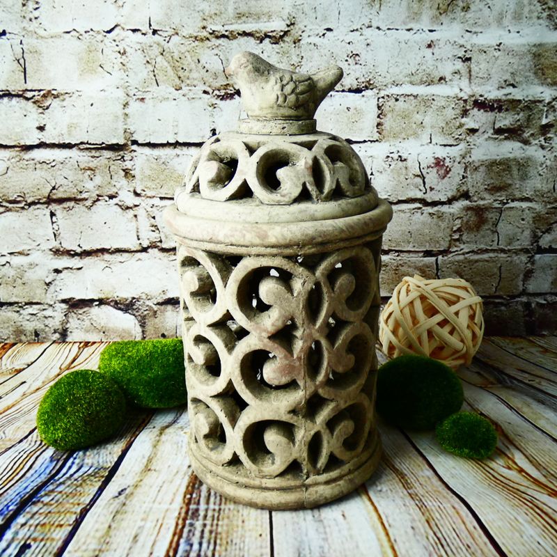 Betonová lucerna s ptáčkem- 29 cm