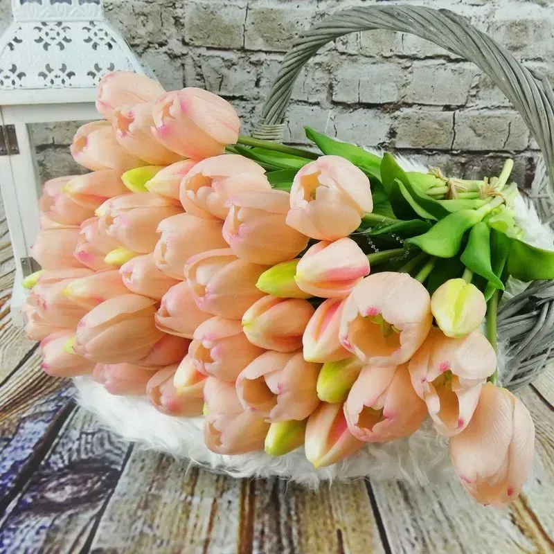 Umělé tulipány gumové (latexové) světle růžové, 39 cm- svazek 5 ks