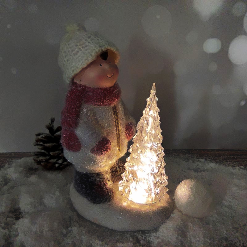 Zimní dítě- kluk s LED svítícím stromkem- 20 cm
