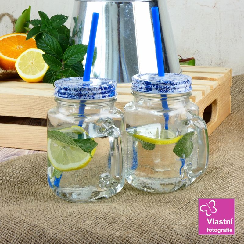 Sklenice s víčkem a brčkem- modrá, 450 ml
