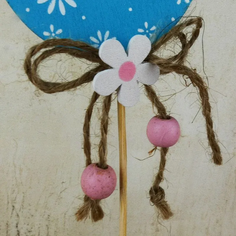 Velikonoční dřevěný zápich- vajíčko modré