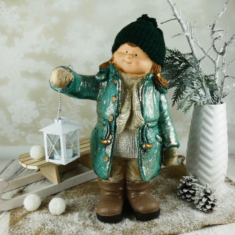 Vánoční figurka dítěte- velká holka v zeleném kabátku s lucernou, 48 cm