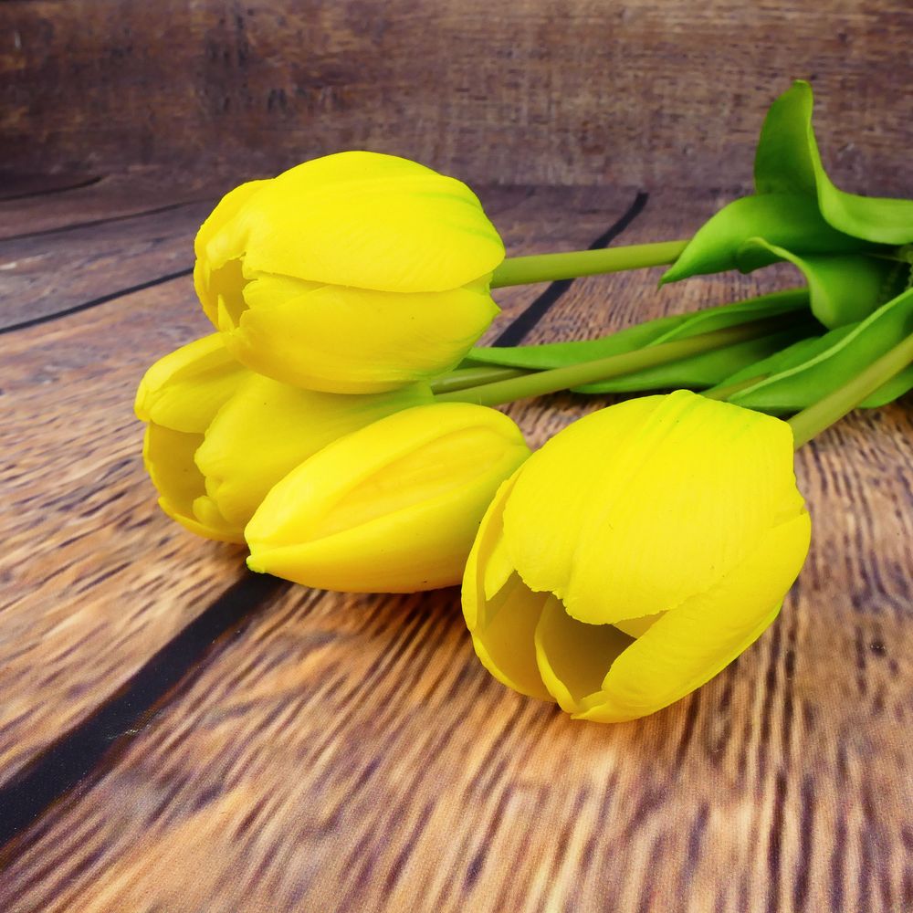 Umělé tulipány latexové- žluté, svazek 5 ks