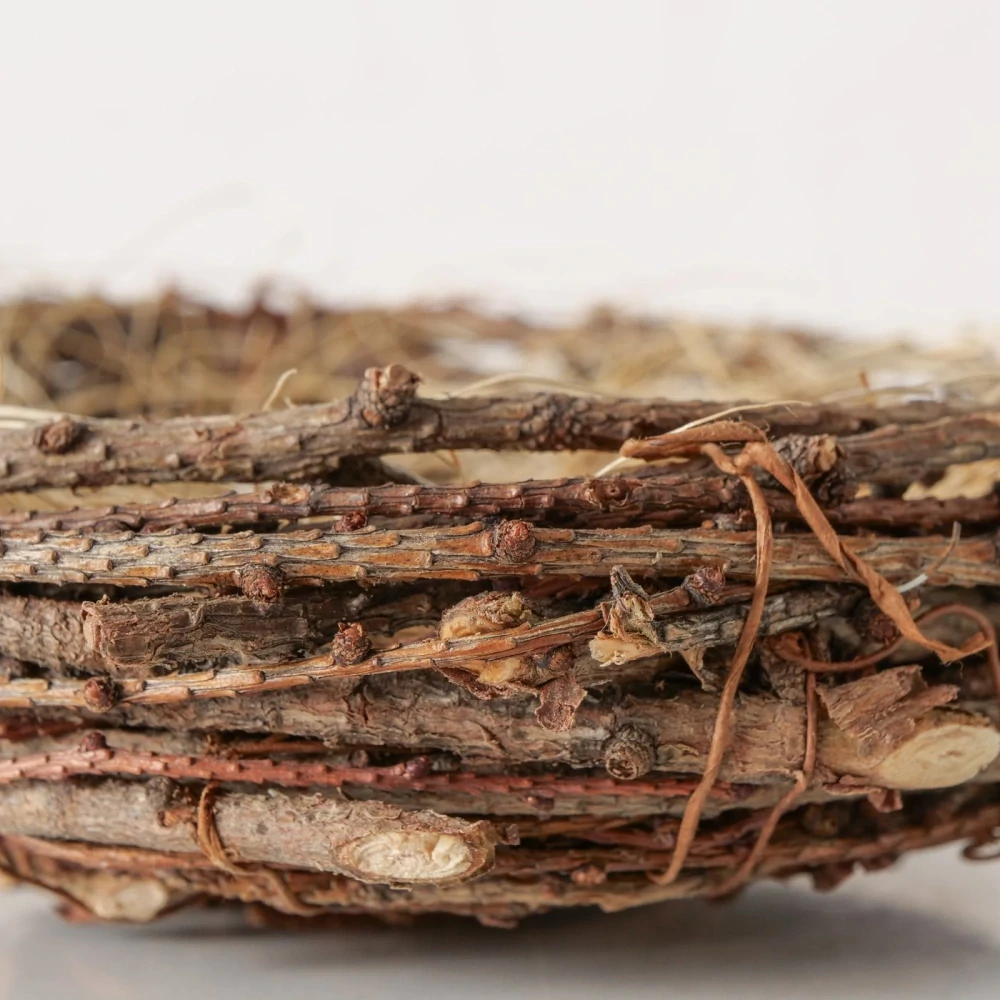 Velikonoční dekorace- hnízdečko z borovicových větviček, 14 cm