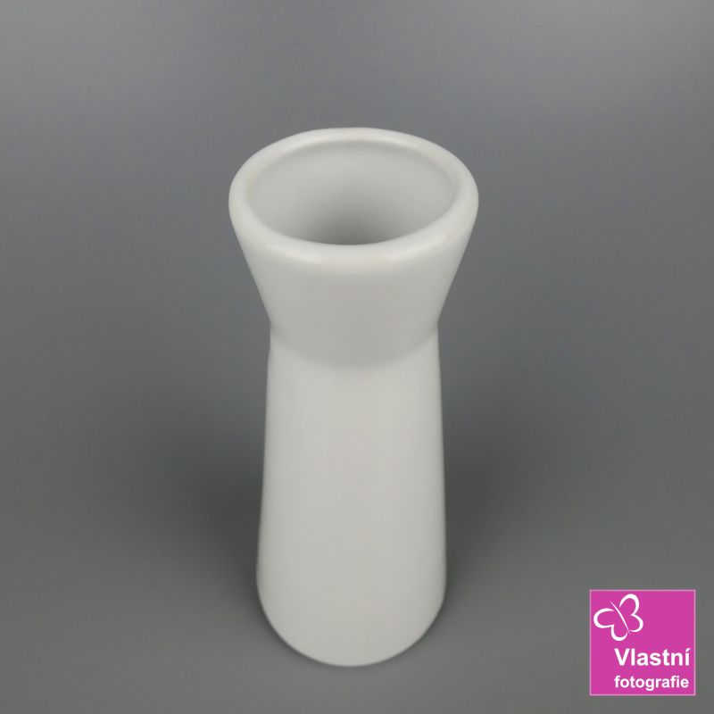 Bílá váza Kapucin- větší 16 cm