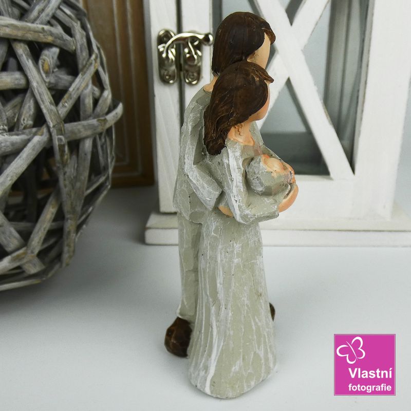 Figurka rodina- rodiče s miminkem 10 cm