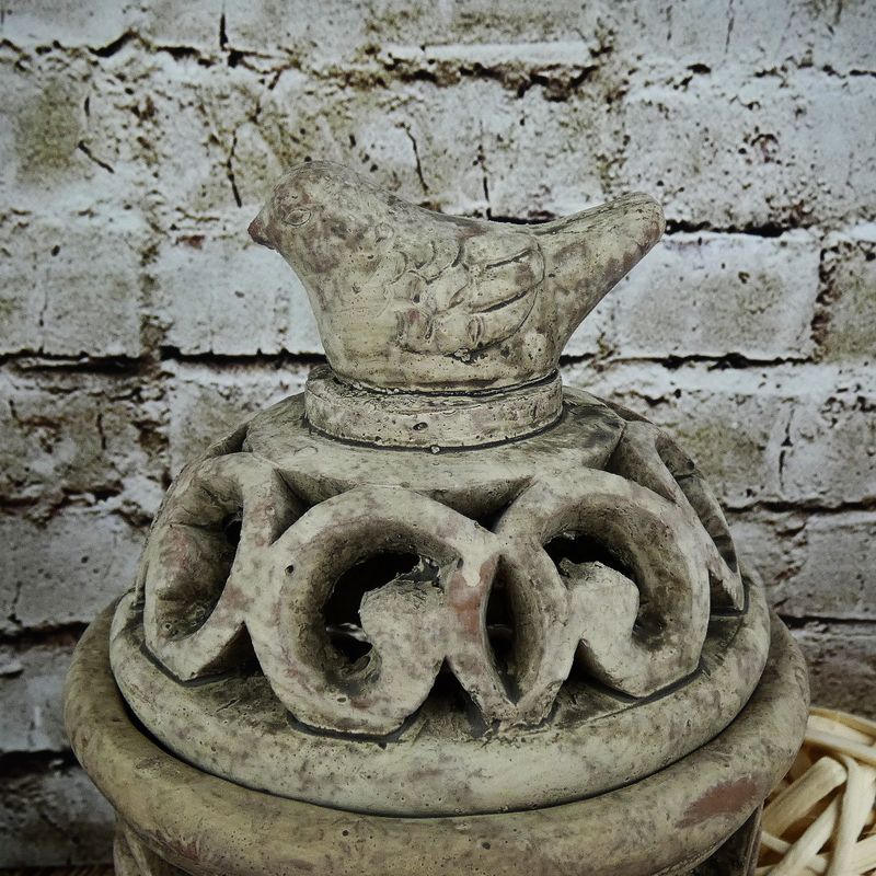 Betonová lucerna s ptáčkem- 29 cm