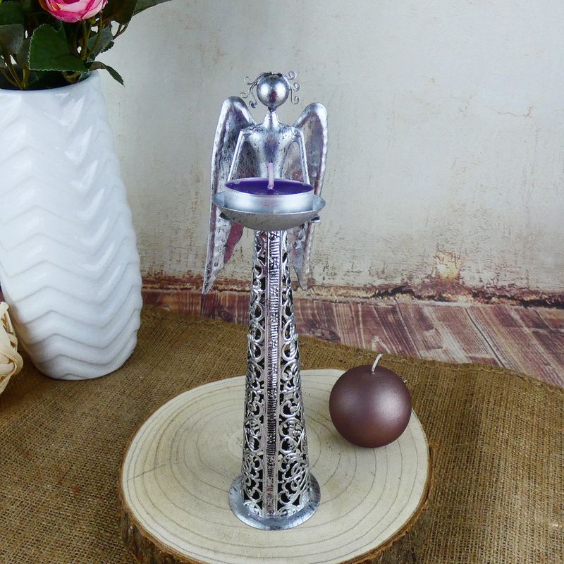 Plechový anděl stříbrný s miskou na svíčku- 26 cm