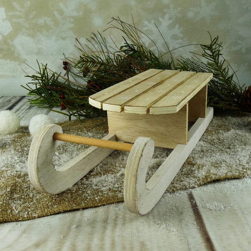 Dřevěné dekorační sáňky s potiskem vloček- délka 40 cm