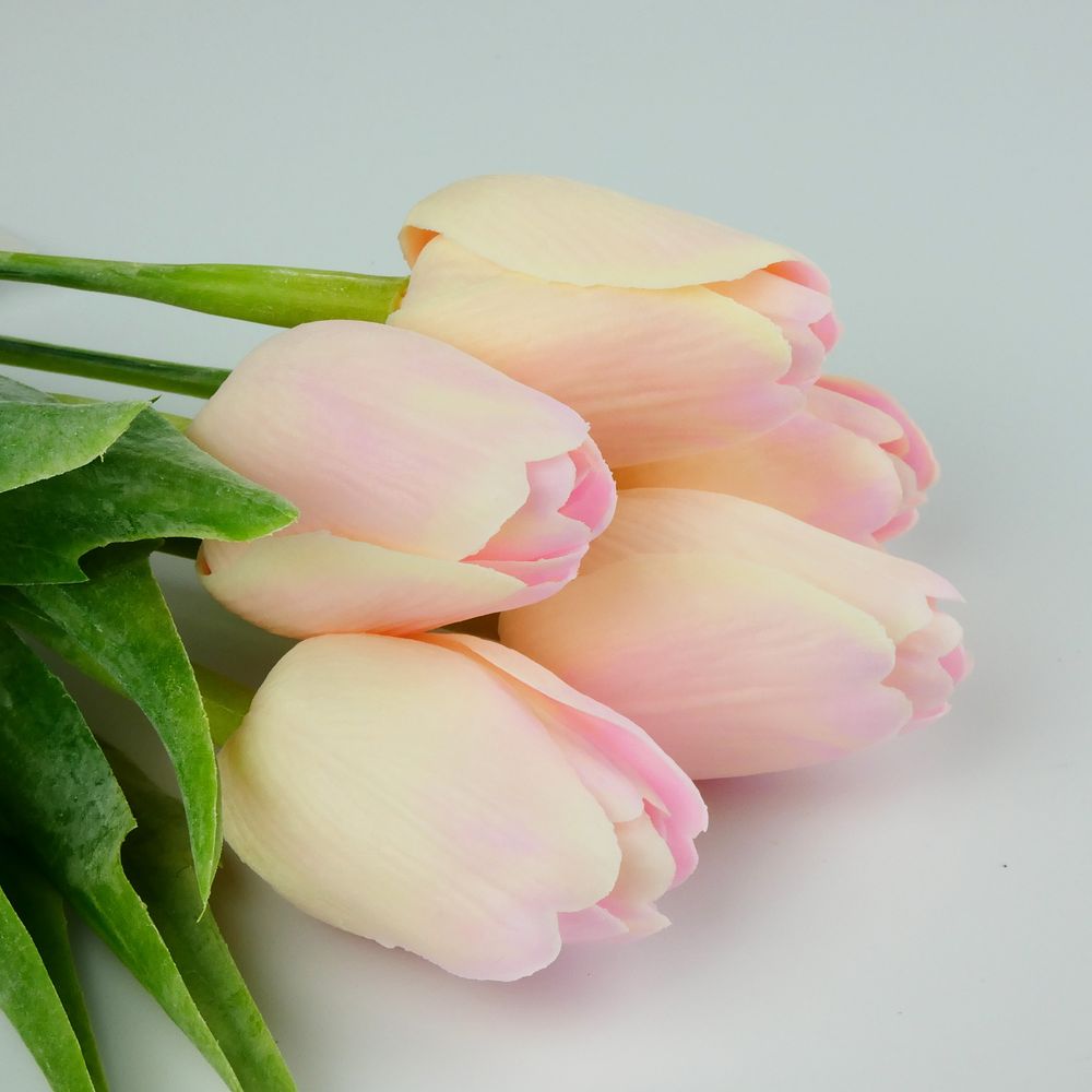 Umělý tulipán světle růžový- 43 cm, č. 16