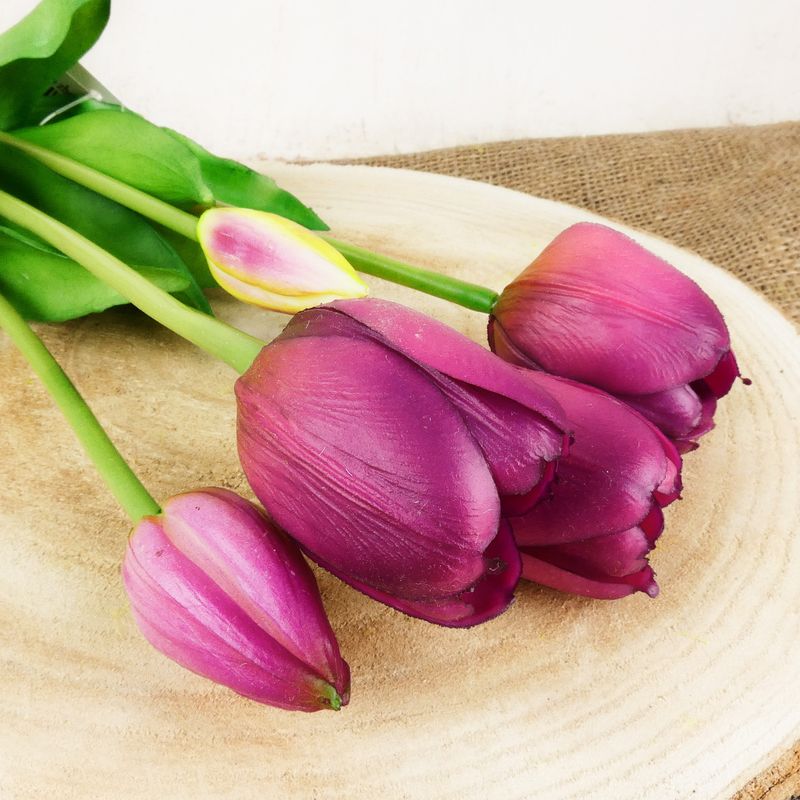 Umělé tulipány gumové- purpurové, svazek 5 ks