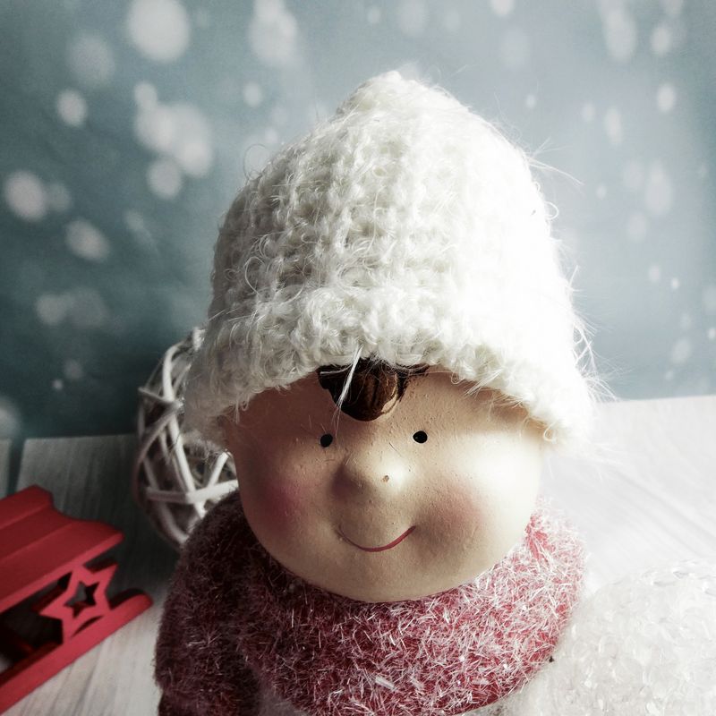 Figurky zimních dětí se svítící koulí- holka a kluk, sada 2 ks- 24 cm
