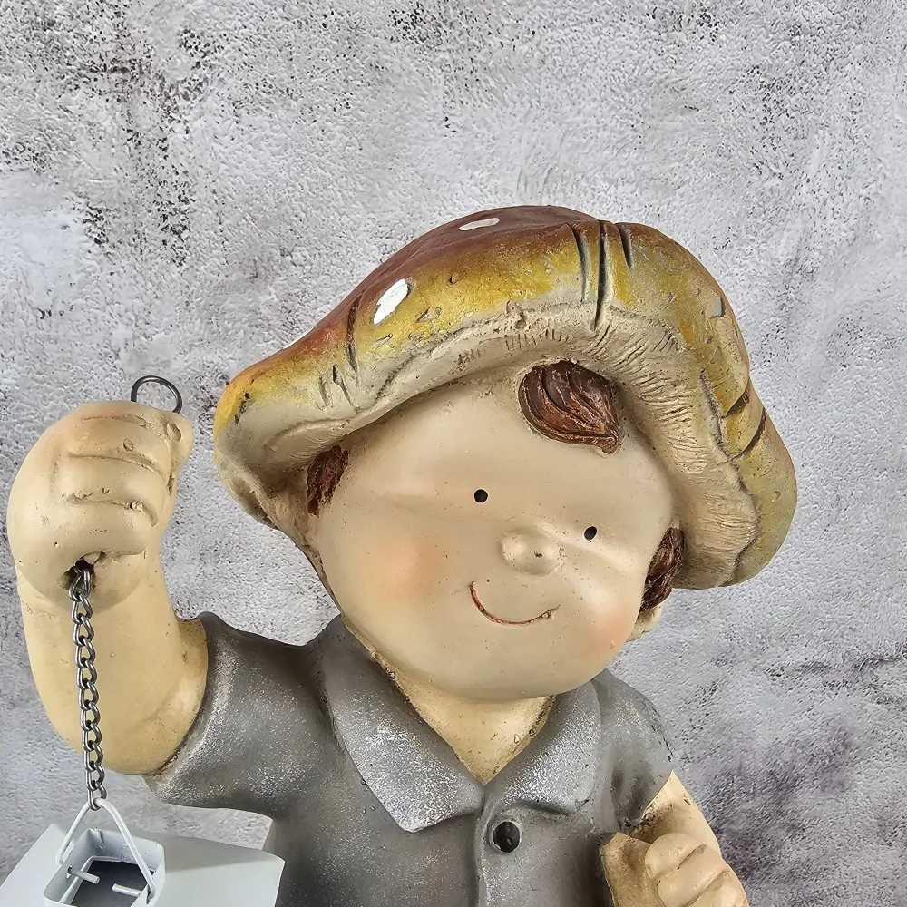 Figurka dítěte s houbovým kloboučkem a lucerničkou- kluk, 45 cm