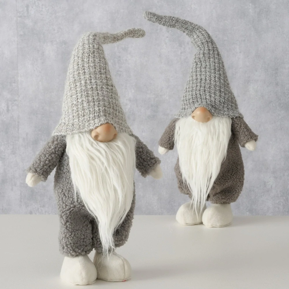 Vánoční figurka- stojící plyšový skřítek ve světle šedé čepici- 50 cm