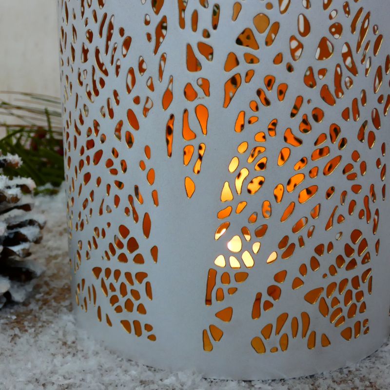 Moderní kovový svícen, válec- bílý se zlatým vnitřkem, 14 cm