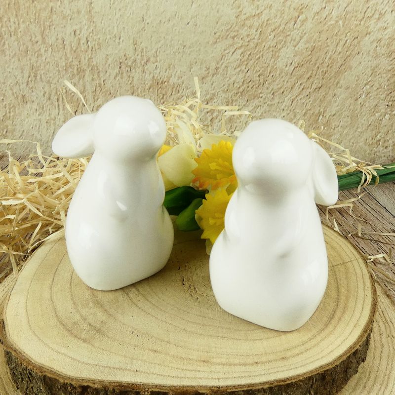 Bílý porcelánový dekorační zajíc se svěšenýma ušima- 11 cm