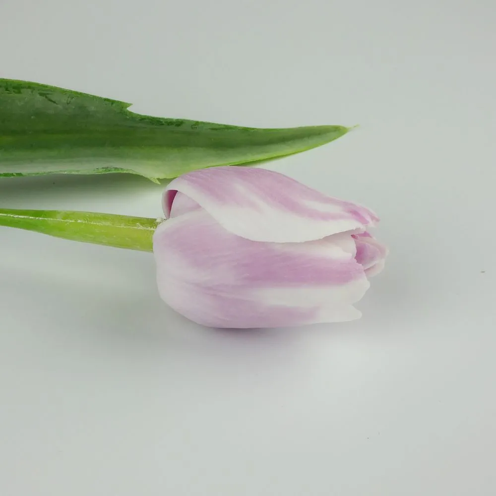 Umělý tulipán fialkovo- bílý- 43 cm, č. 20