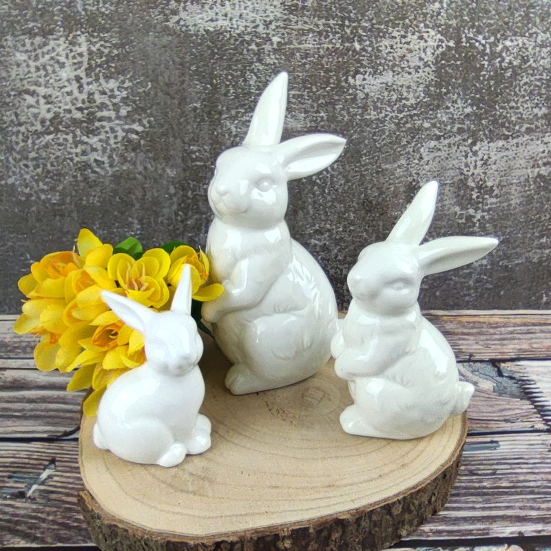 Bílý porcelánový zajíček- 16 cm