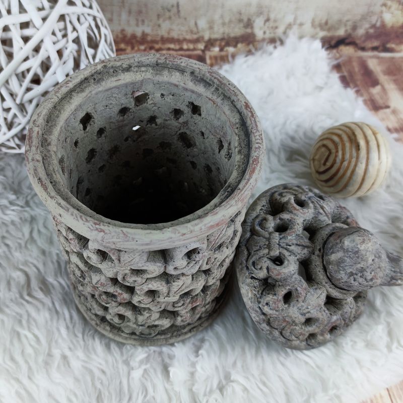 Betonová lucerna s ptáčkem, šedá- 24 cm