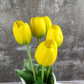 Umělé tulipány gumové žluté, 39 cm- svazek 5 ks